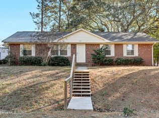 102 Little Creek Rd, Castle Hayne, NC 28429