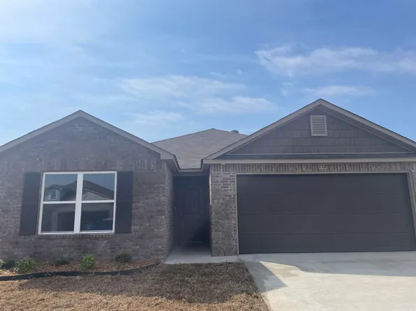132 Jo Park Ln, Maumelle, AR 72113