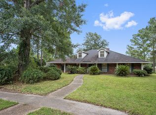 2877 Potomac Dr, Baton Rouge, LA 70808