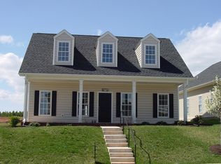 1040 Cranberry Ct, Moneta, VA 24121