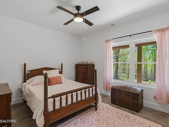 33rd image of 8212 Barker Rd