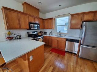 1406 S Lander St UNIT A, Seattle, WA 98144