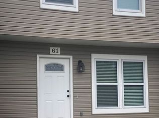 61 Mallard Ct, Charles Town, WV 25414