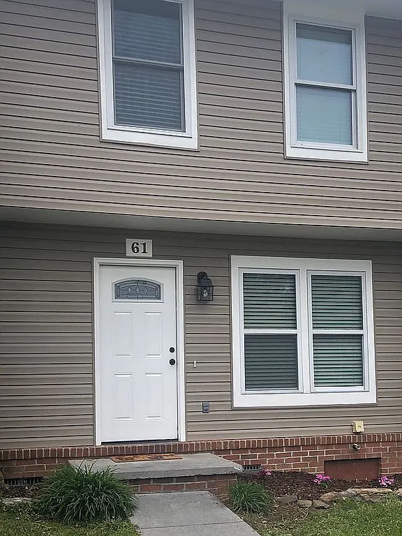 61 Mallard Ct photo 1