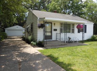 56 Jean St SW, Wyoming, MI 49548