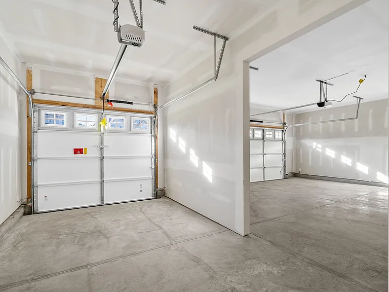 887 Bur Oak Ct — Photo 19
