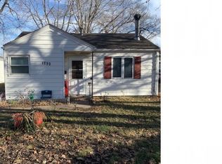 1732 N 20th St, Springfield, IL 62702