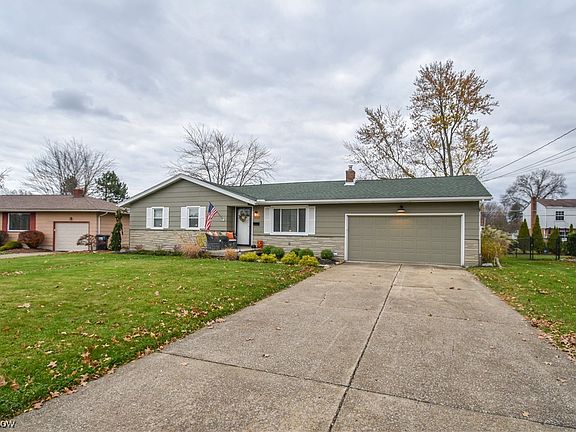 2nd image of 2253 Sprucewood Dr