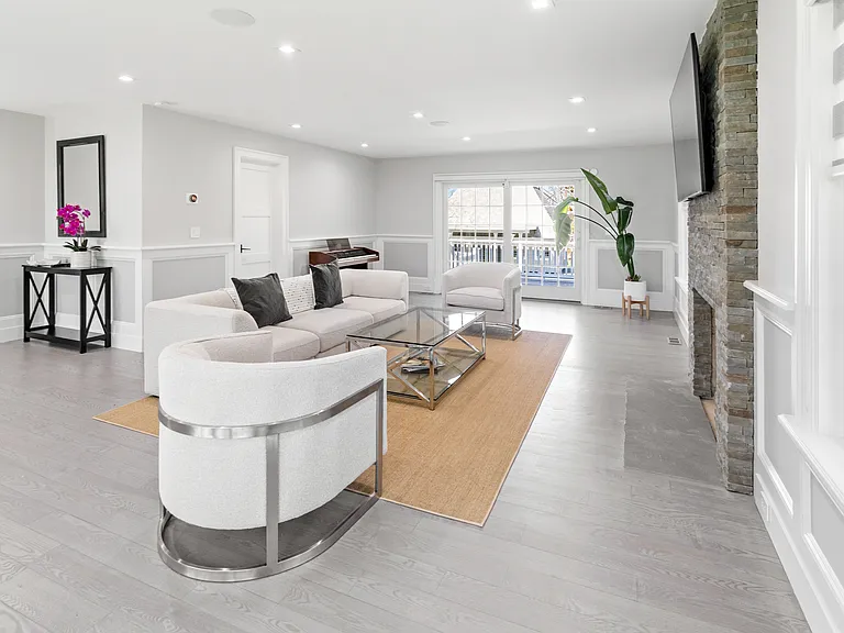 14 Highland Rd — Photo 10