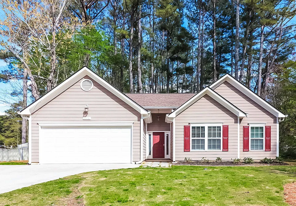 2528 Fairway Cir SW