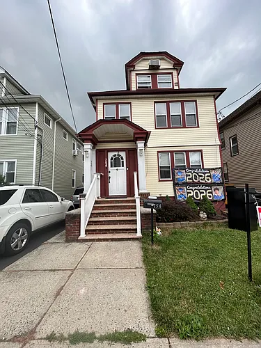 753-755 Eaton St #2 Photo 1