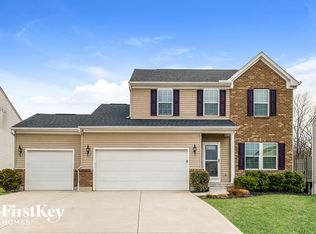 1394 Woodbury Glen Dr, Amelia, OH 45102