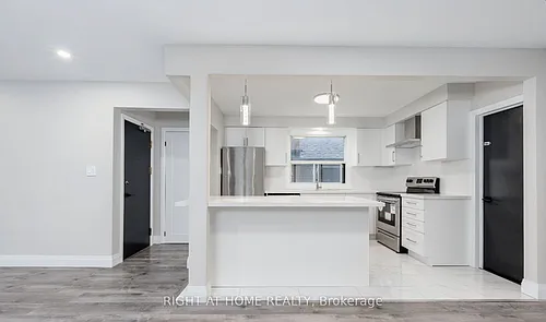31 Wesley St #3 Photo 1