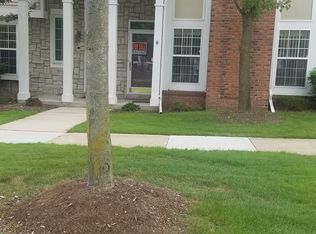 6512 Scotland Ct, Shelby Township, MI 48316