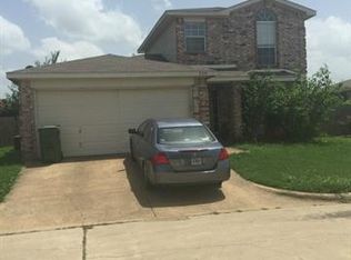 5719 Brookneal Ct, Arlington, TX 76018