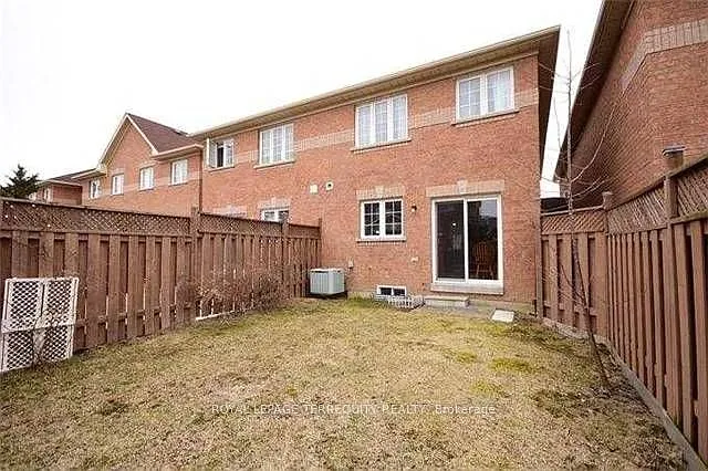 3467 Southwick St — Photo 13