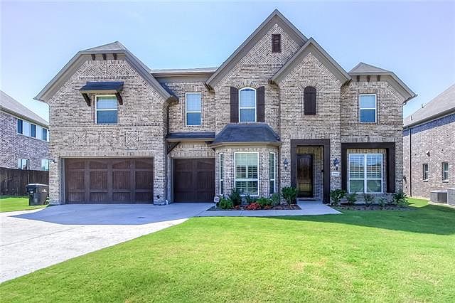 1st image of 4463 Chantilly Ln