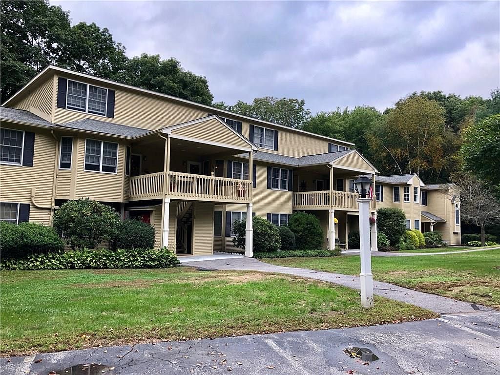 16 Trellis Dr, West Warwick, RI 02893 Zillow