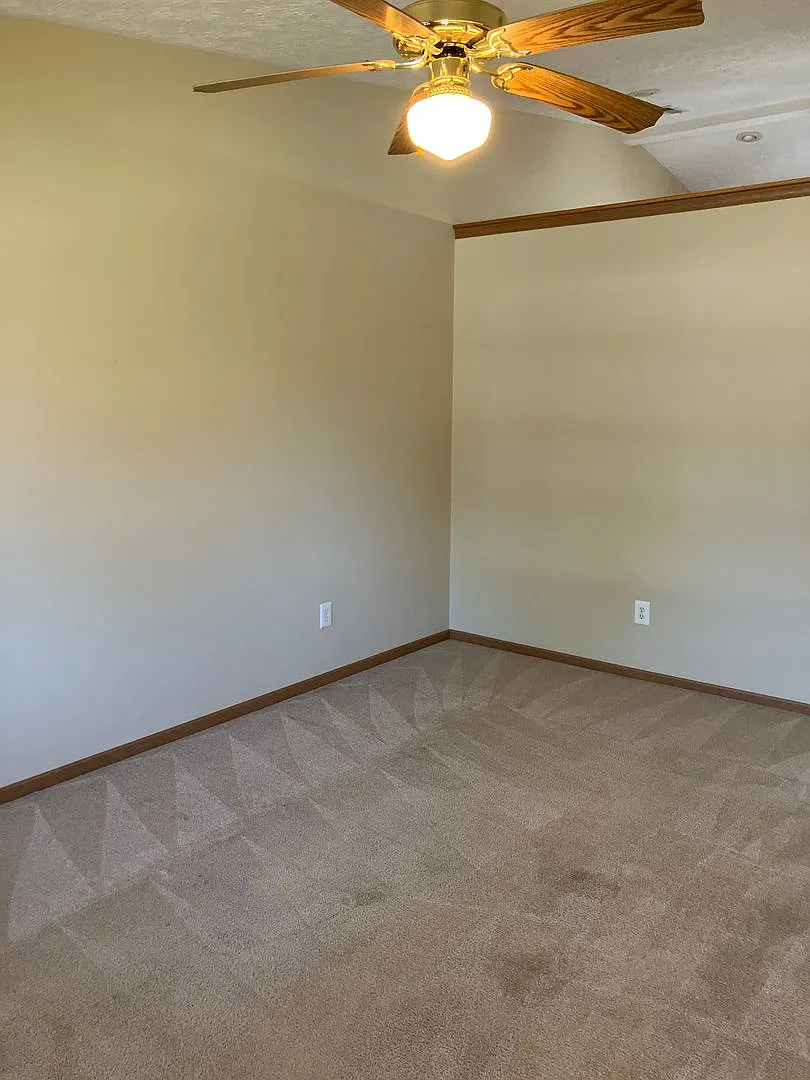 Ranch with 2 Bedrooms, 1 Bath, and 1-Car Attached Garage — Photo 3