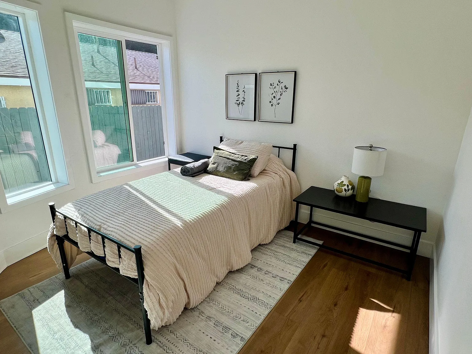 4 bed, 2.0 bath, 1440 sqft, $1,209 — Photo 1