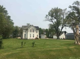1733 54th St, Mount Auburn, IA 52313