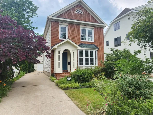 1412 N Hancock St, Arlington, VA 22201