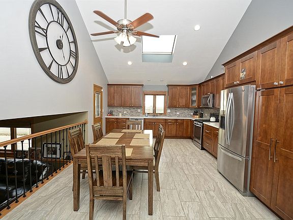 2nd image of 8512 Menard Ave