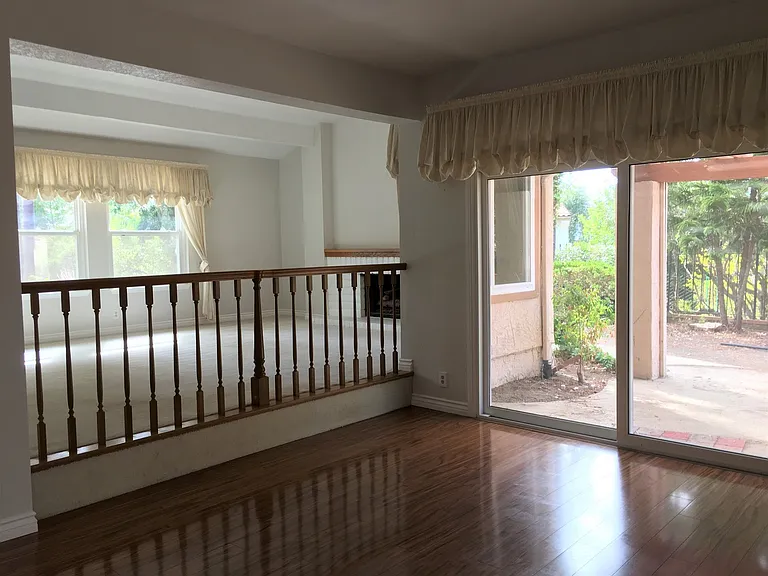 3317 Vista Rocosa — Photo 10