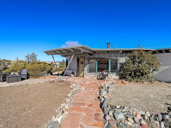 25 Placitas West Rd, Placitas, NM 87043