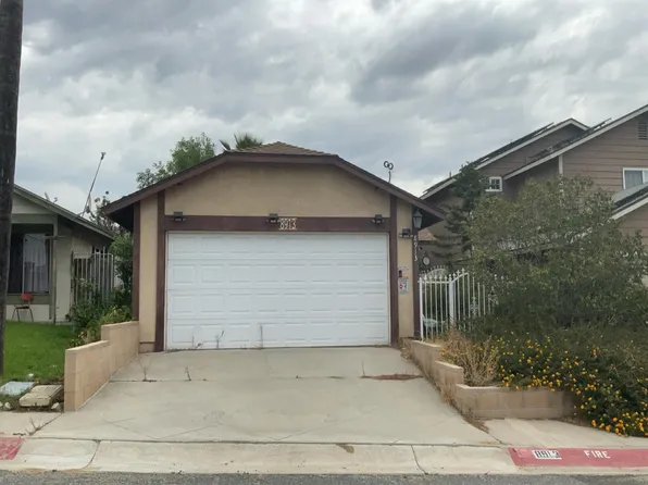 8913 Summerwood Way, Fontana, CA 92335