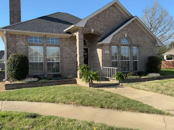 4220 Primrose Ln, Paris, TX 75462