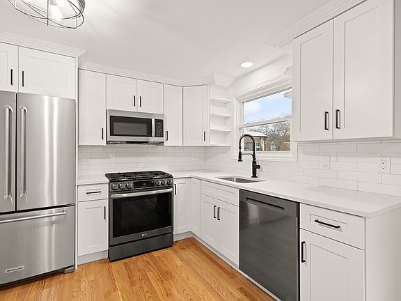 4th image of 163 Hayward St Unit 163