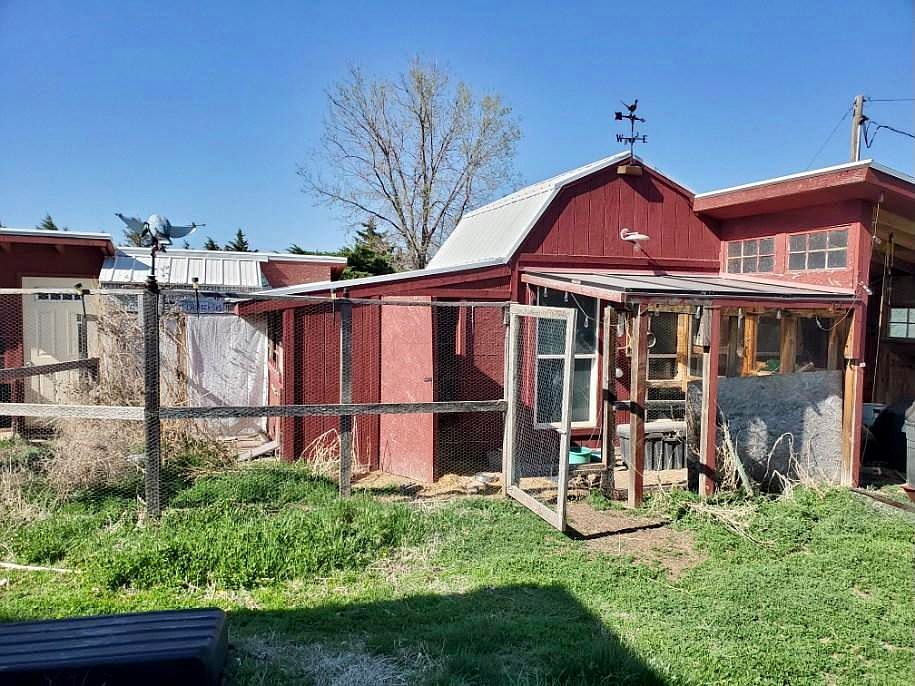 2nd image of 73666 347th Ave