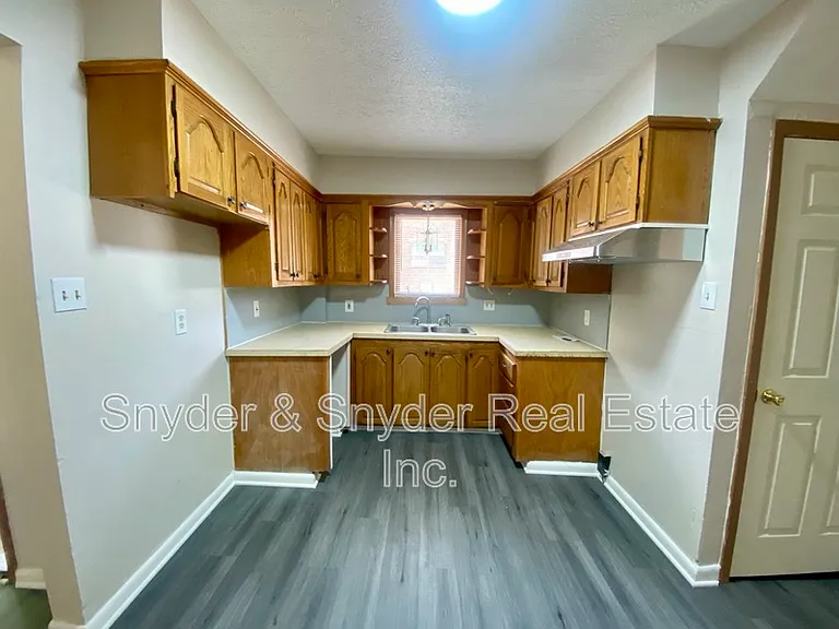 93 Jewett St — Photo 9