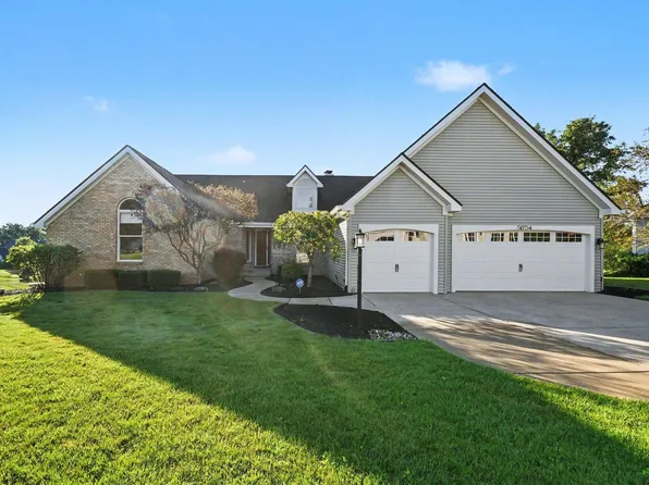 51754 Saddle Ridge Ln S, Granger, IN 46530