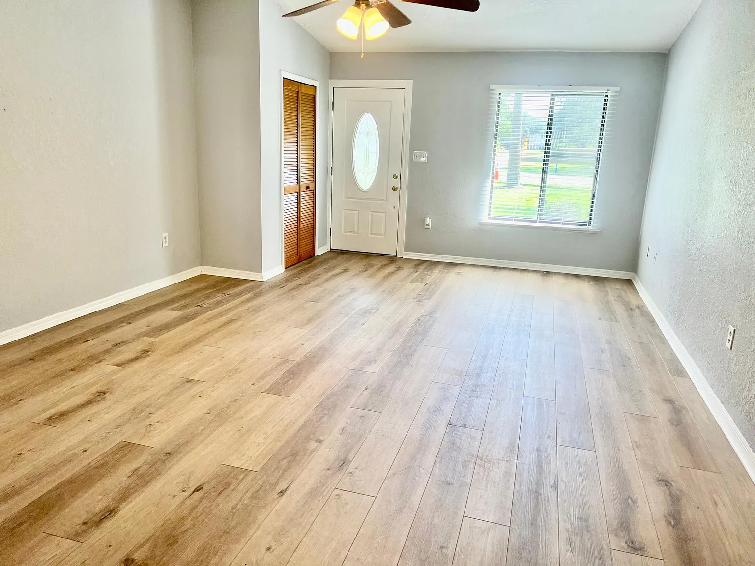 3 bed, 1550 sqft, $2,500 — Photo 4