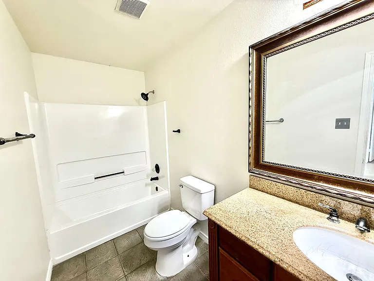 13229 Coomes Dr — Photo 12