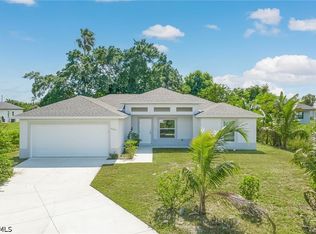4001 21st St SW, Lehigh Acres, FL 33976