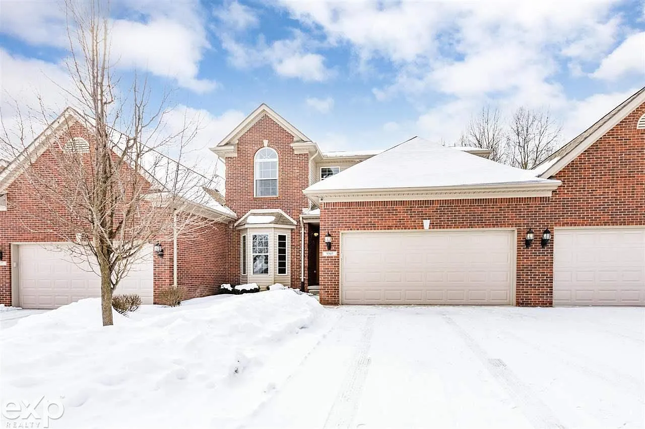 9565 Kingsway Cir #20 photo 1