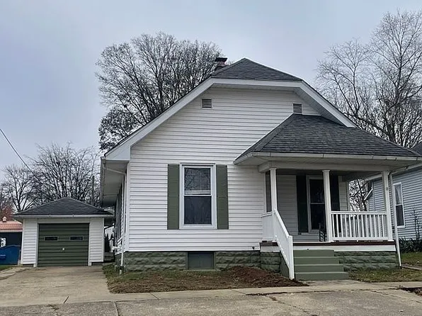 819 N Mulberry St, Mount Carmel, IL 62863