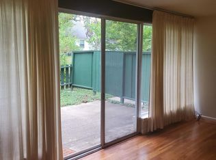 63 Cromwell Rd, Cincinnati, OH 45218