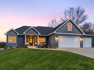 52039 Kern Dr, Three Rivers, MI