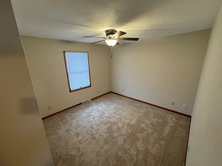 3054 Cascade Dr — Photo 7