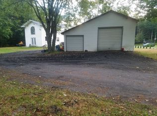 116 Rider Rd, Castleton, VT 05735