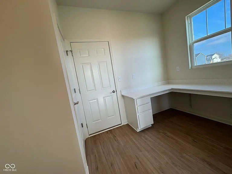 6837 Bridle Oaks Ct — Photo 34