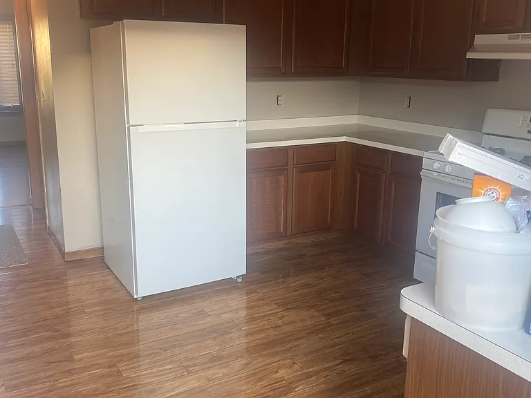 475 Plum Creek Ct #3 — Photo 4