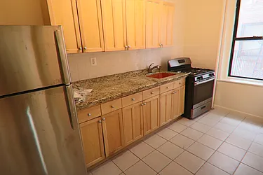 Rented by PMG Real Estate 