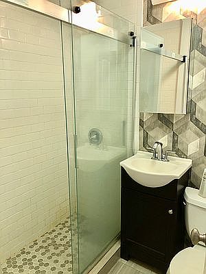 4th image of 310 W 82nd St #3B