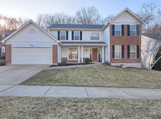657 Legends View Dr, Eureka, MO 63025