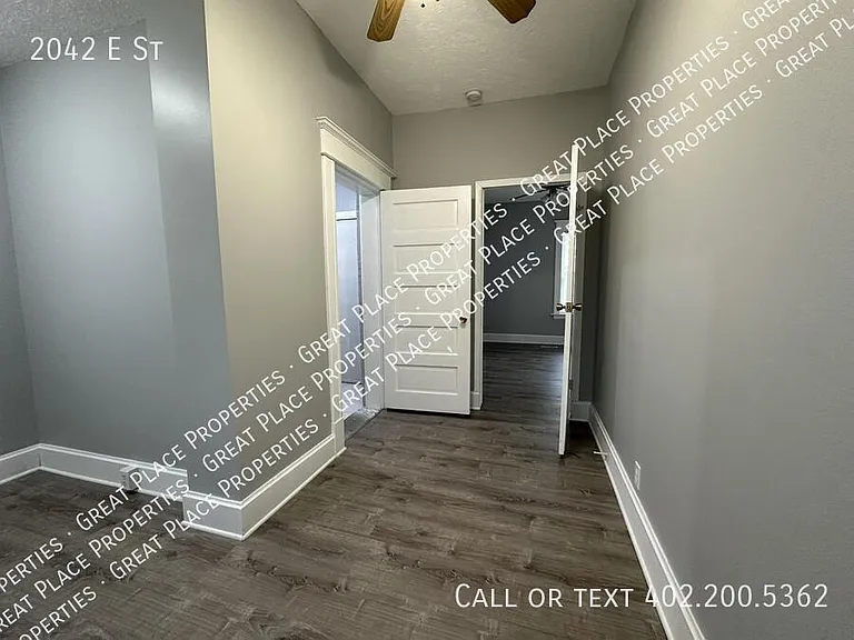 2042 E St — Photo 9